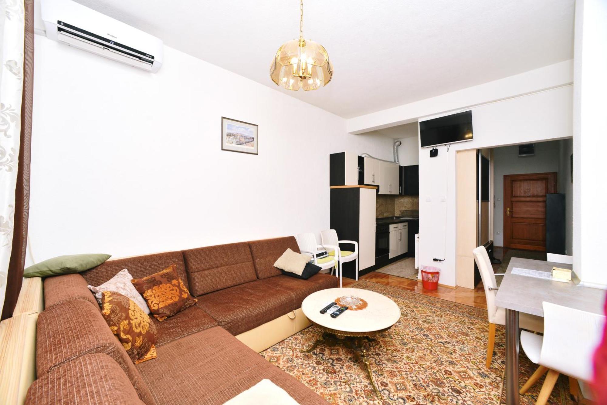 Excellency Apartmani Banja Luka Ngoại thất bức ảnh