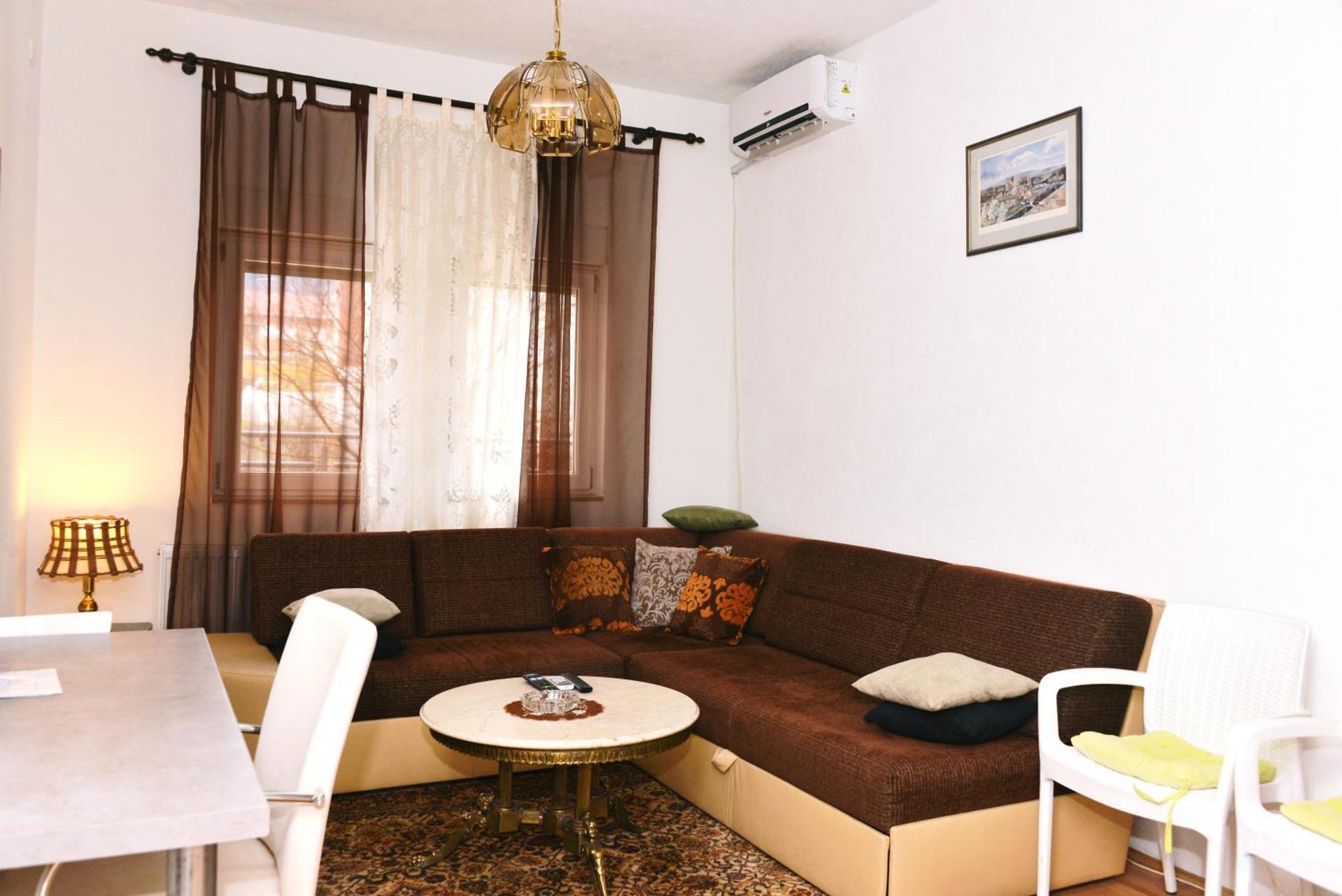 Excellency Apartmani Banja Luka Ngoại thất bức ảnh